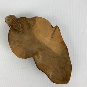 Africa Shaped Hand Carved Bowl Lion Drinking